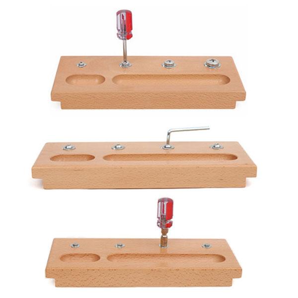 Bolt shop board montessori