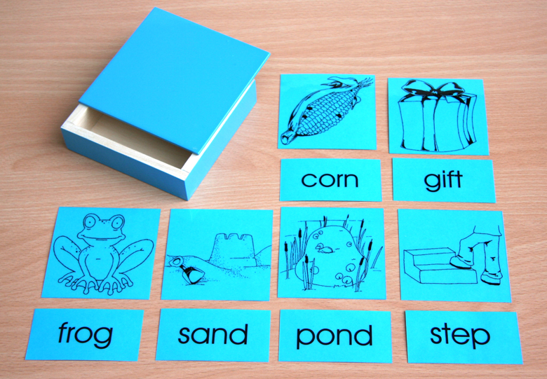 Blue Picture Cards Word Cards With Wooden Boxes blue picture cards word cards with wooden boxes