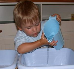 Wooden Cloth Washing Stand - Primary