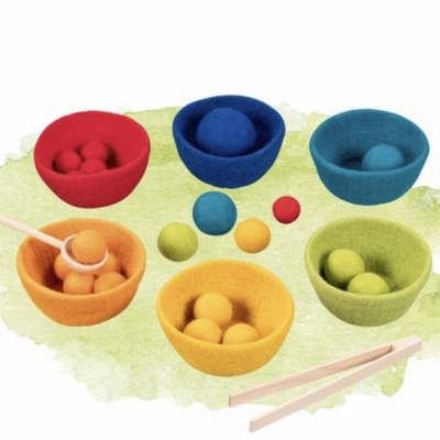 Montessori Color Sorting Game – Wool Felt Bowls