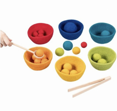 Montessori Color Sorting Game – Wool Felt Bowls