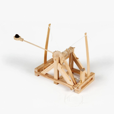Leonardo da Vinci Wooden Catapult - STEM Physics Model Leonardo da Vinci wooden catapult STEM kit assembled and ready to launch