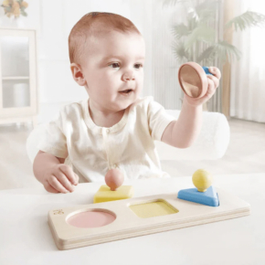 Infant toddler Montessori sensorial puzzle by Hape, shape matching, color matching, and hand eye coordination